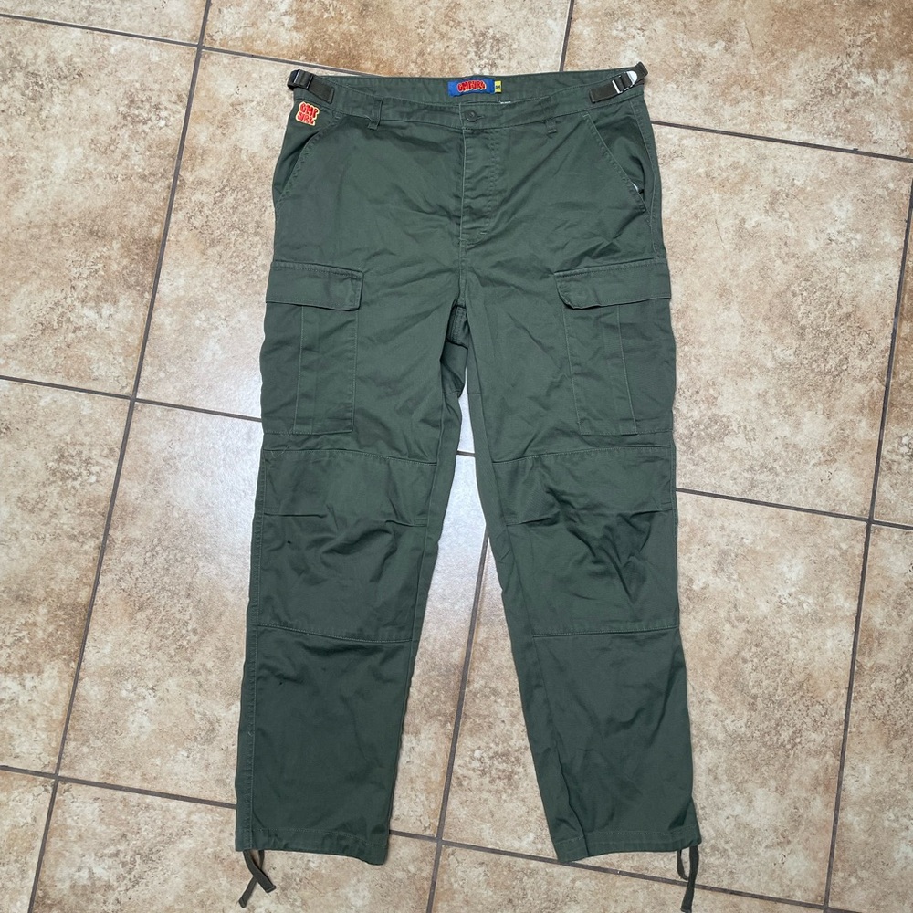 Empyre Dark Green Cargo Pants for Men